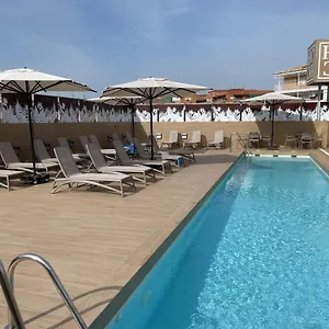 Andalucia Center מלון